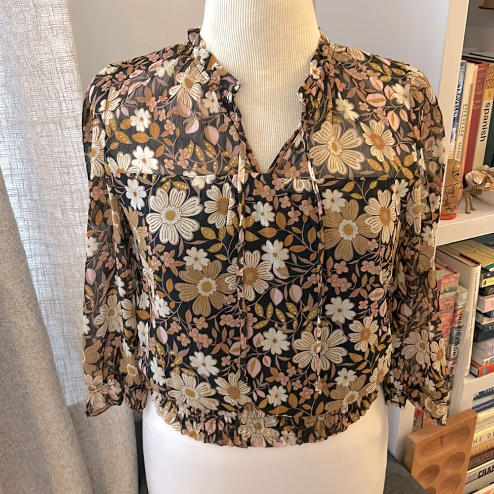 Retro floral top